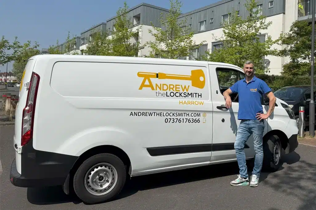 Andrew_the_locksmith_harrow